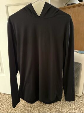 Bundle of 2 Cuts long sleeve hooded t-shirt